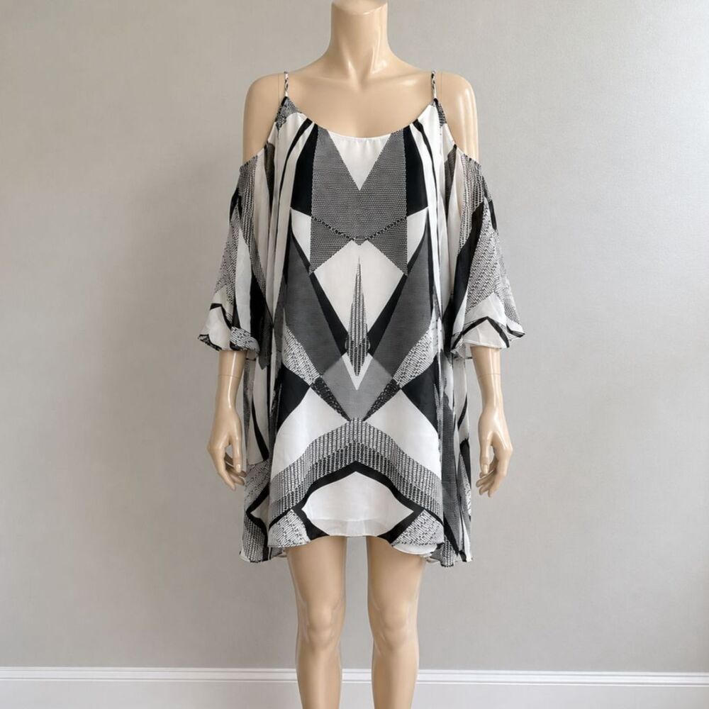 Bisou Bisou Michelle Bohbot Geometric Print Cold Shoulder Dress Size 10